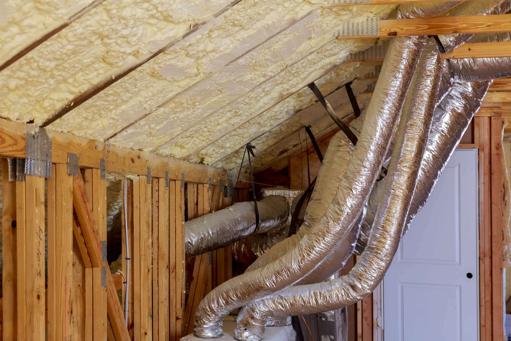4 Reasons to Insulate Your Home Right Now