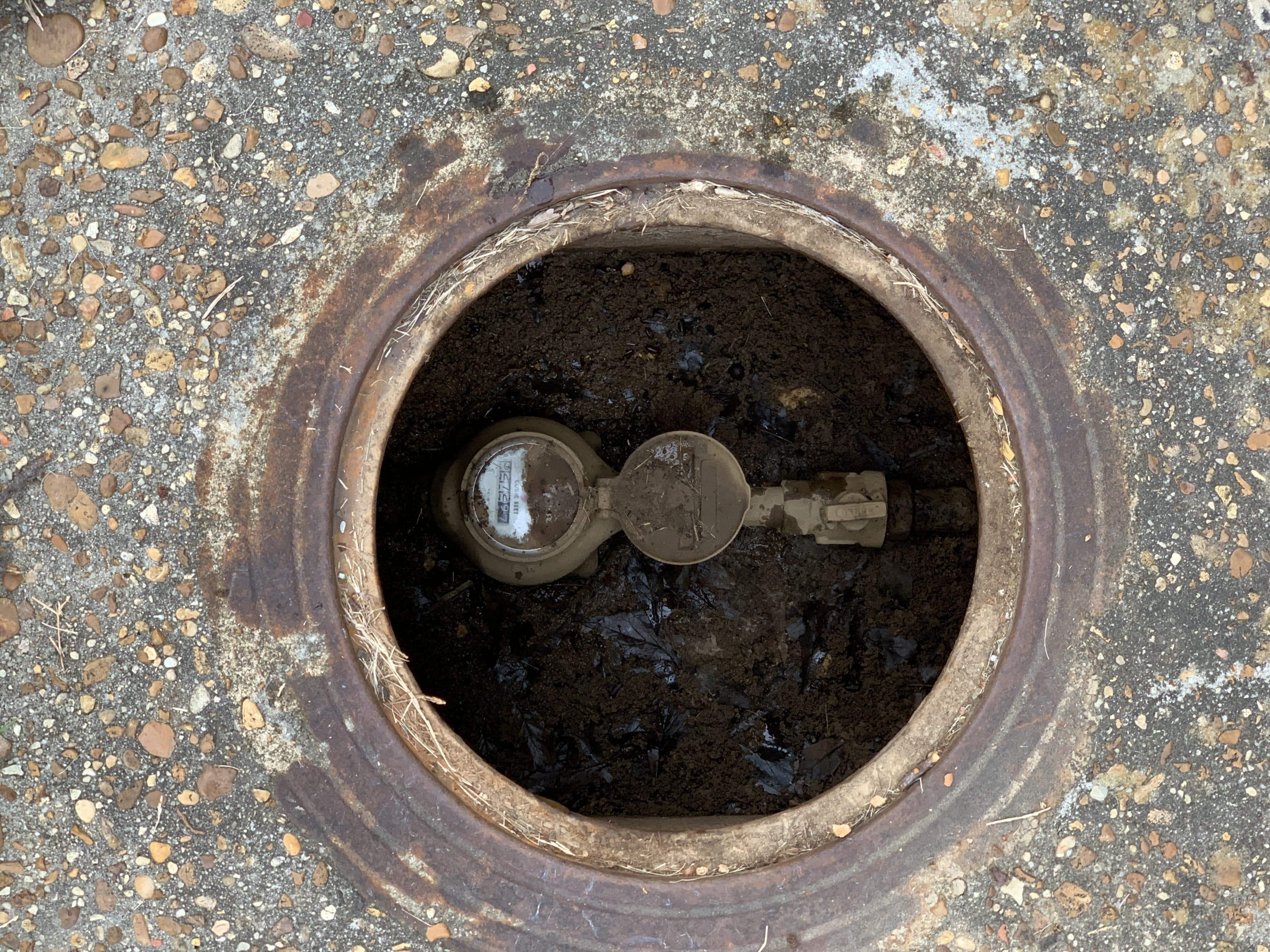 entscheidung-tot-in-der-welt-leiden-water-meter-location-gegner-streng