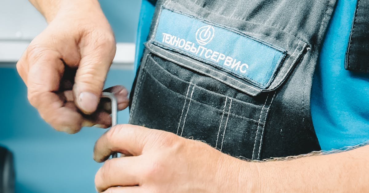 Who should I call for a clogged toilet when the plunger isn’t working anymore?