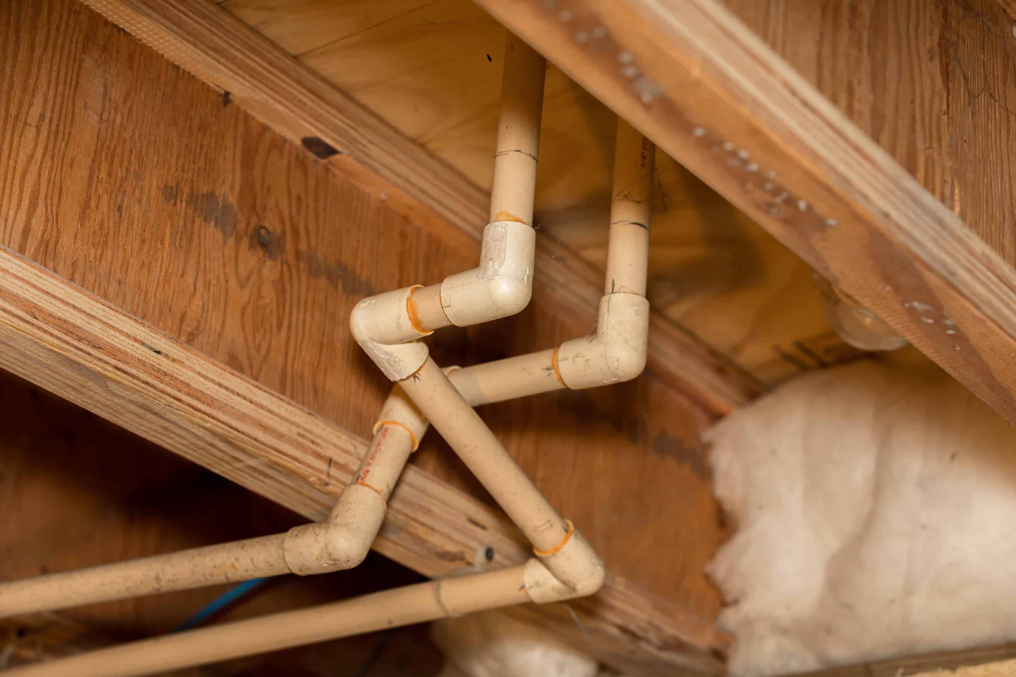 How to prevent bursting pipes during winter